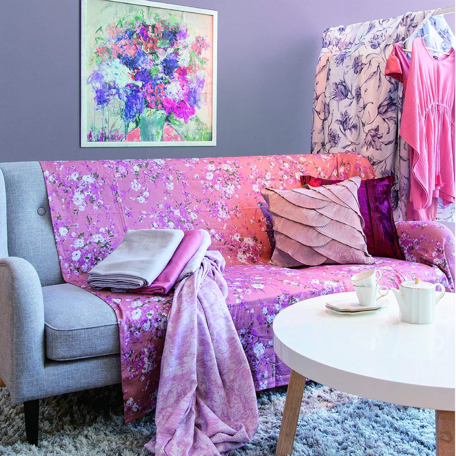 最終値下げしましたフランフランで購入 素敵な花柄のマルチカバー